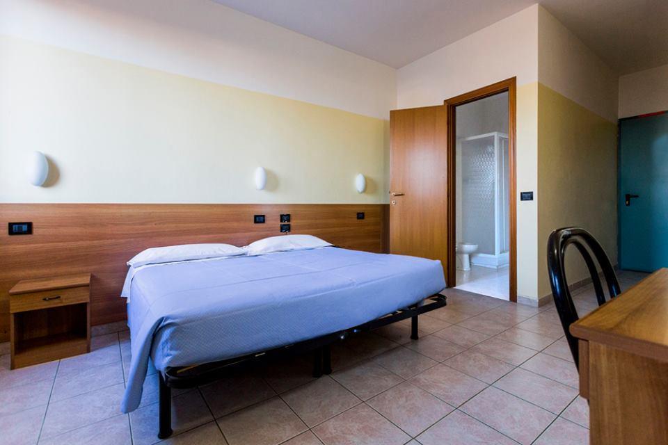 Hotel Fattori Bologna Bagian luar foto